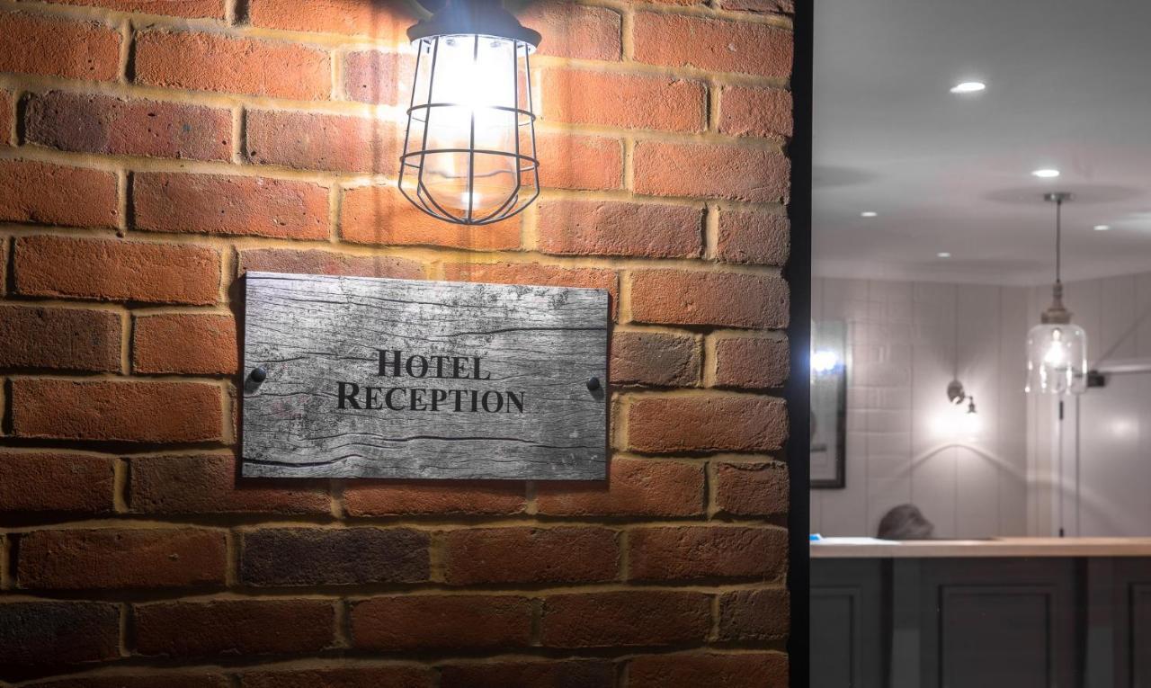 Cottesmore Hotel Golf & Country Club Crawley  Buitenkant foto