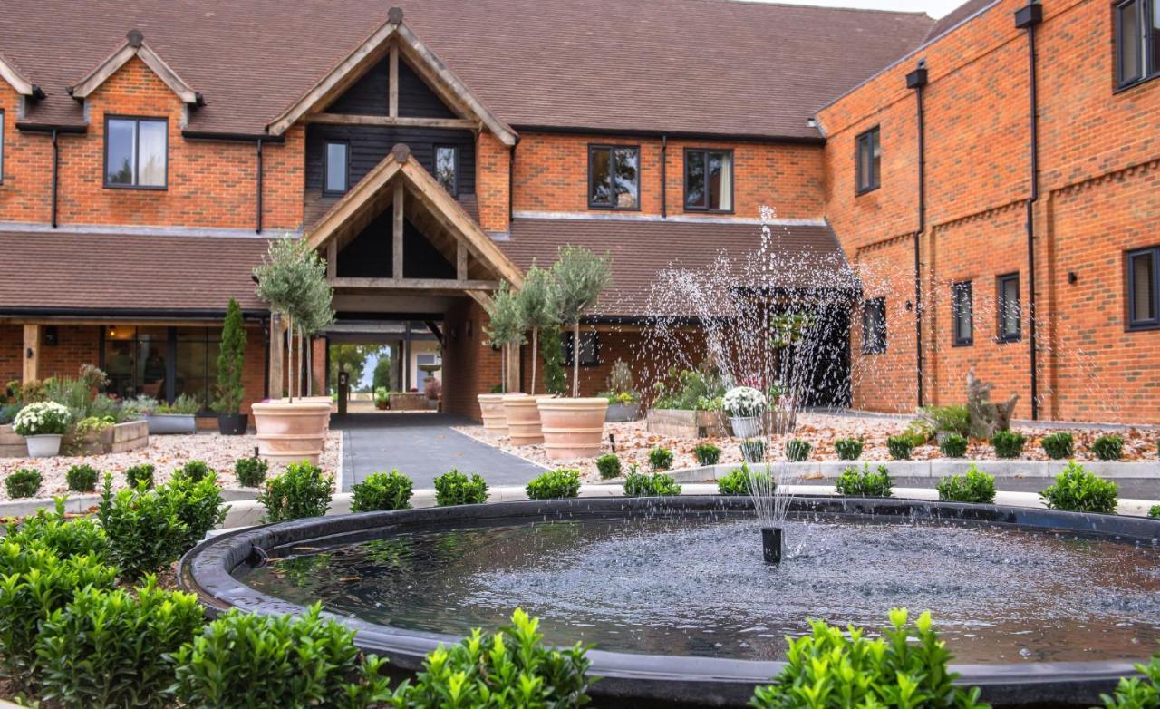 Cottesmore Hotel Golf & Country Club Crawley  Buitenkant foto