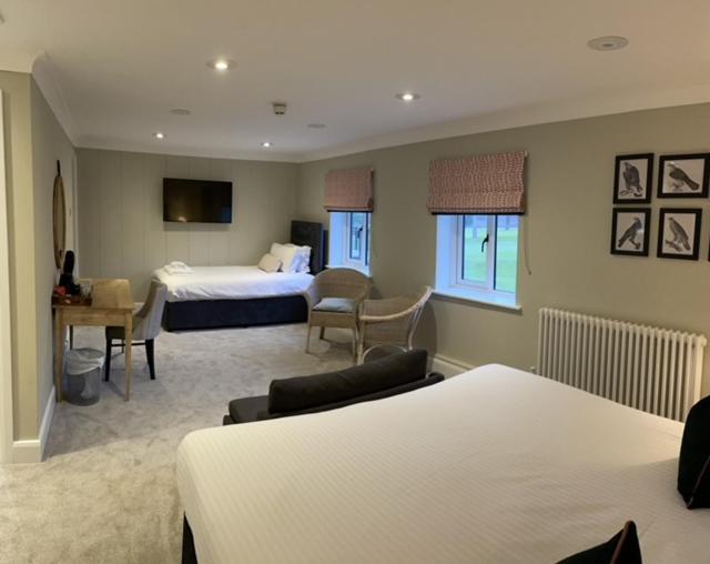 Cottesmore Hotel Golf & Country Club Crawley  Buitenkant foto